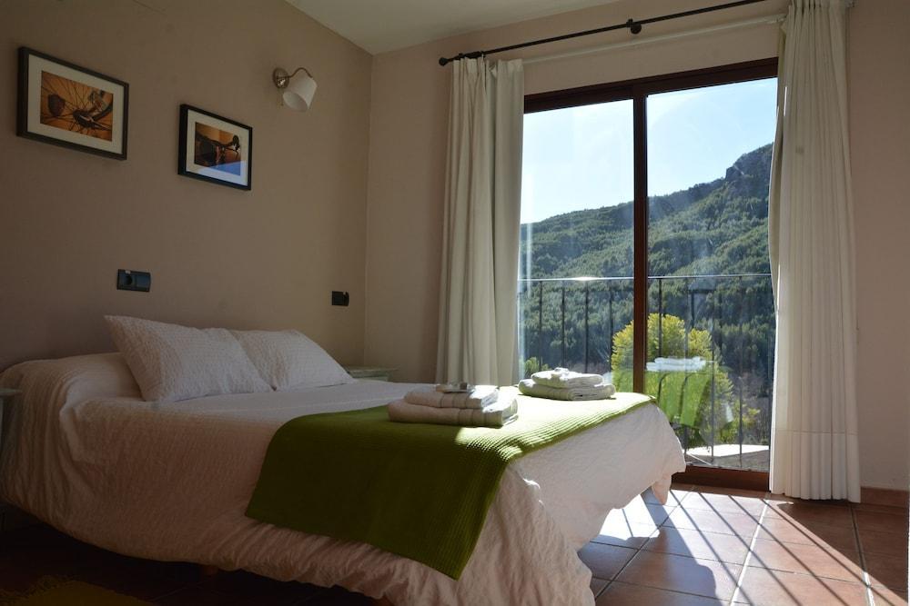 Hotel Restaurante Vinas Viejas Fuentes de Ayódar Екстериор снимка